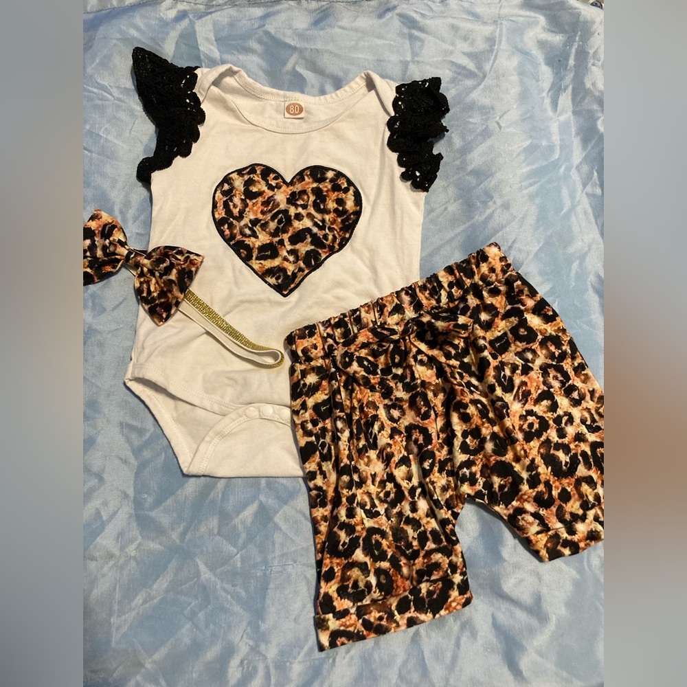 Cheetah print set